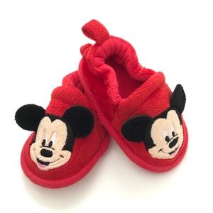 DISNEY Mickey Mouse Baby Shoes Size 0-6 M